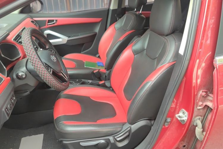 Used JAC Group Refine S2 2015 1.5L CVT Luxury Edition Left Front Seat
