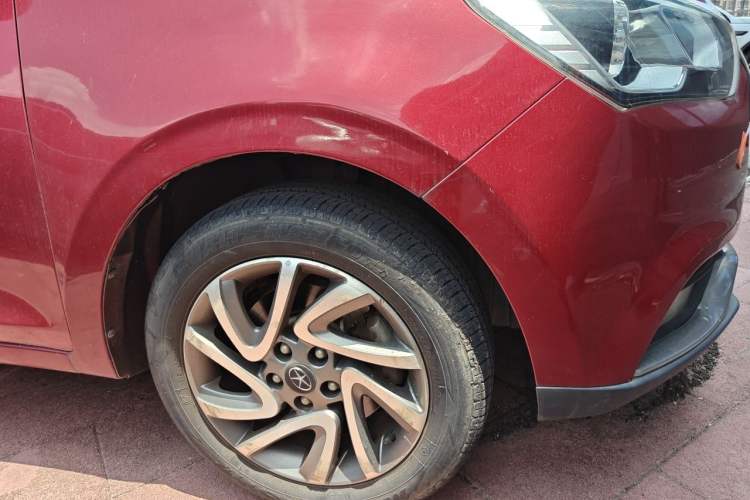 Used JAC Group Refine S2 2015 1.5L Manual Luxury Model Right Front Wheel Hub