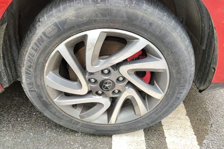 Used JAC Group Refine S2 2015 1.5L Manual Luxury Model Right Front Wheel Hub