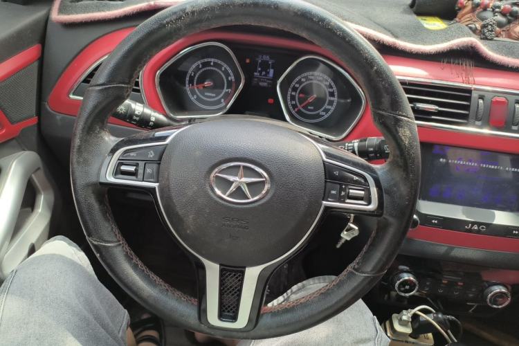 Used JAC Group Refine S2 2015 1.5L CVT Luxury Smart Version Steering Wheel