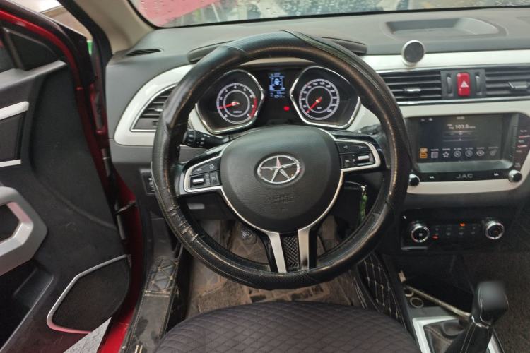 Used JAC Group Refine S2 2015 1.5L Manual Luxury Model Steering Wheel