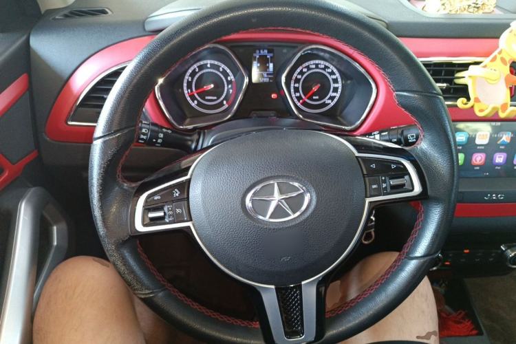 Used JAC Group Refine S2 2015 1.5L Manual Luxury Smart Model Steering Wheel
