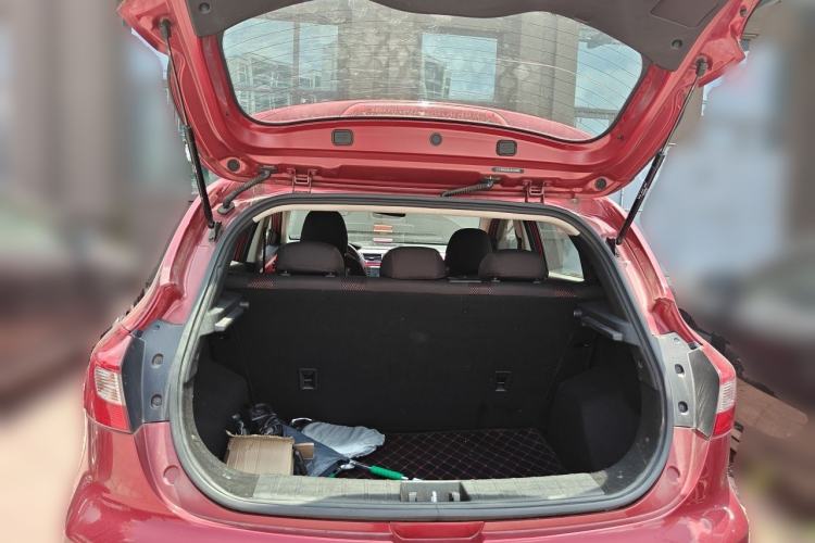 Used JAC Group Refine S2 2015 1.5L Manual Luxury Model Trunk