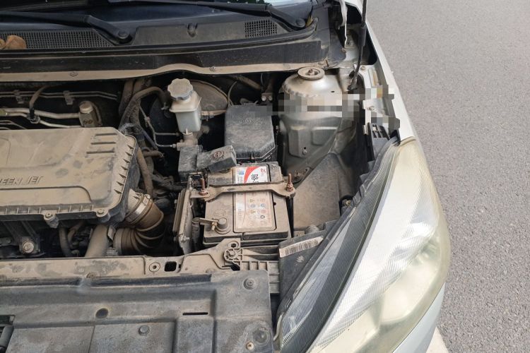 Used JAC Group Refine S2 2015 1.5L Manual Luxury Smart Model Engine Bay Left
