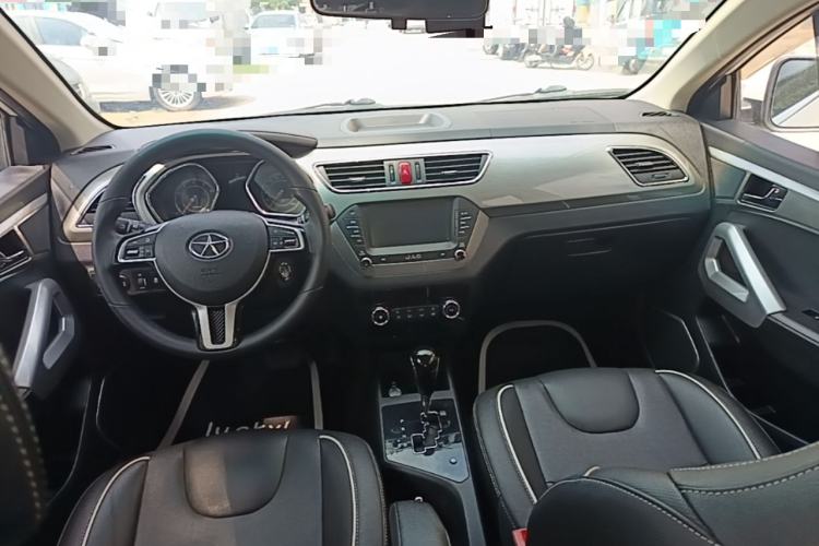 Used JAC Group Refine S2 2015 1.5L CVT Luxury Edition Center Console