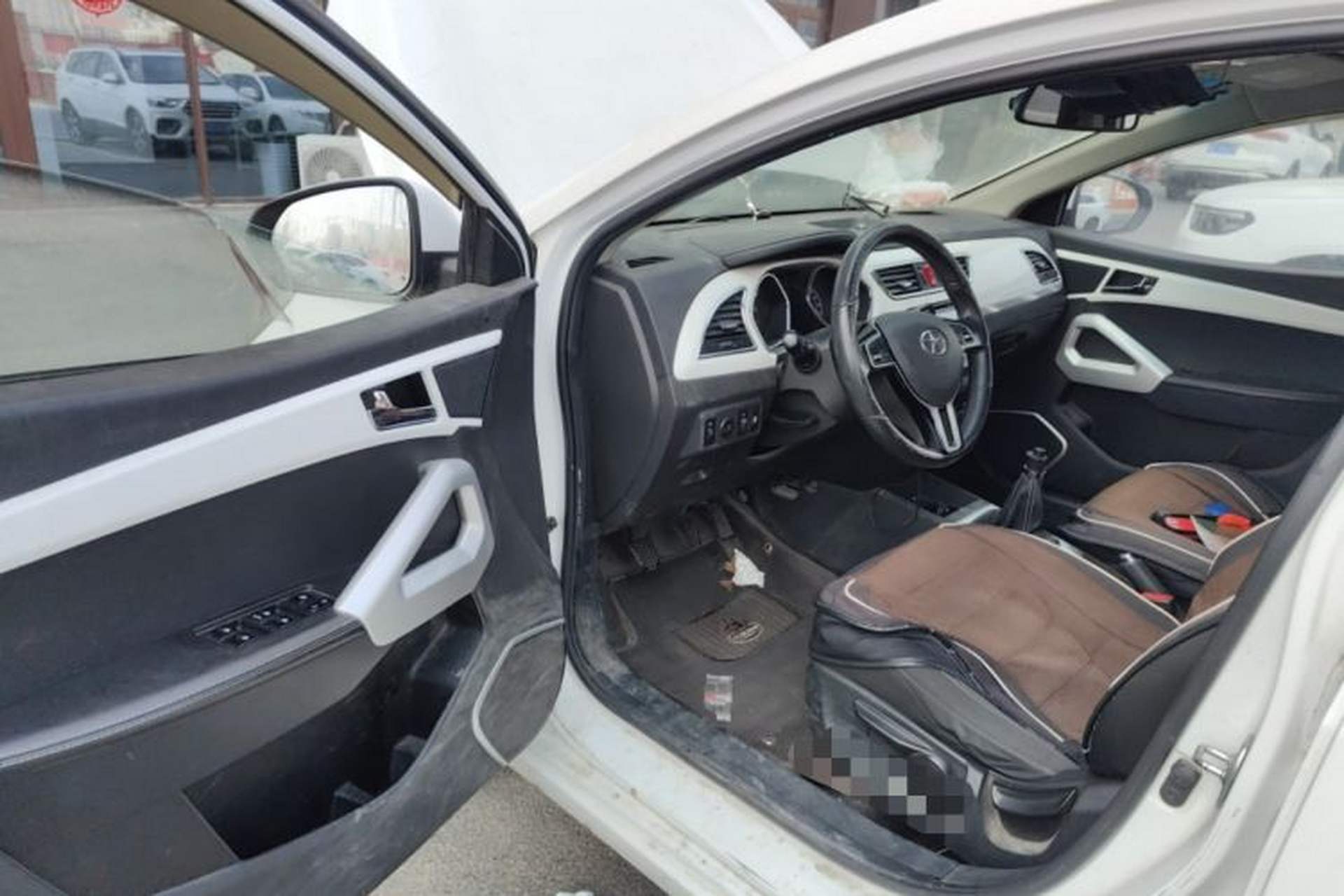 Used JAC Group Refine S2 2015 1.5L Manual Luxury Model Driver Seat