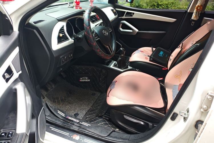 Used JAC Group Refine S2 2015 1.5L Manual Luxury Smart Model Driver Seat