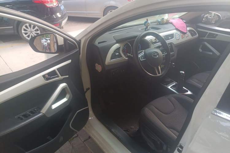Used JAC Group Refine S2 2015 1.5L Manual Luxury Model Driver Seat