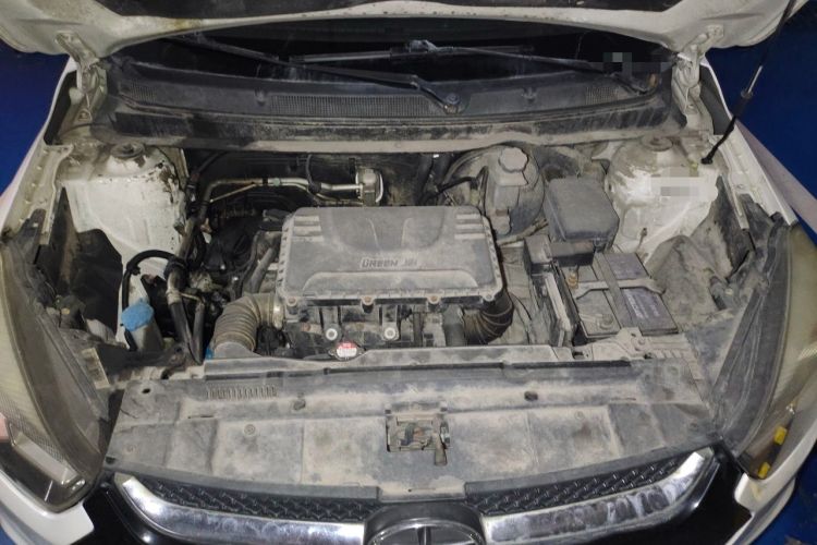 Used JAC Group Refine S2 2015 1.5L CVT Luxury Edition Engine Bay