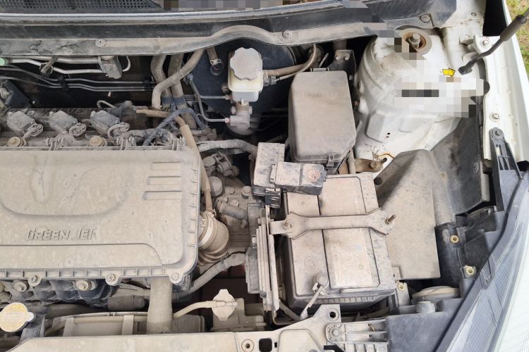 Used JAC Group Refine S2 2015 1.5L Manual Luxury Smart Model Engine Bay Left