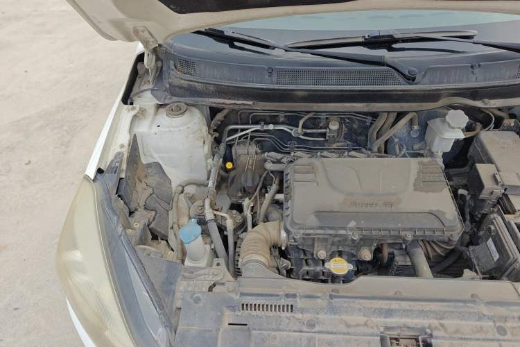 Used JAC Group Refine S2 2015 1.5L Manual Luxury Model Engine Bay Right