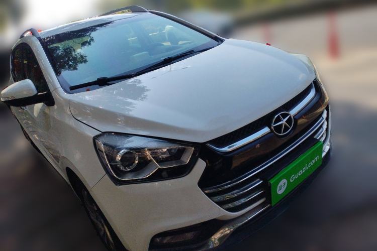 Used JAC Group Refine S2 2015 1.5L CVT Luxury Smart Version Exterior 2