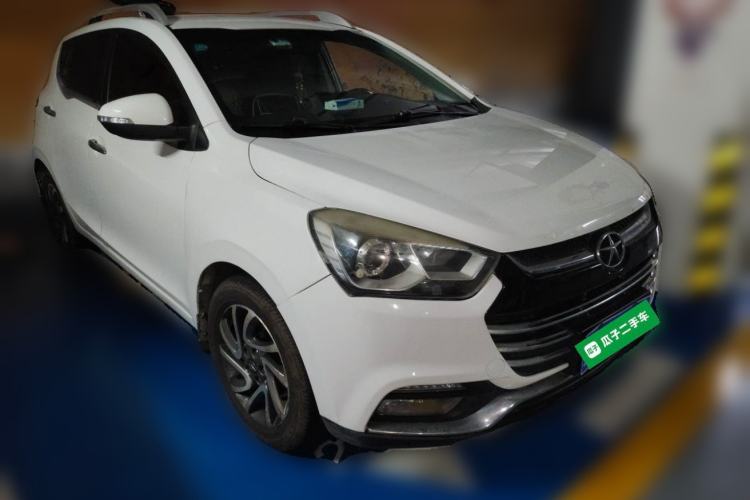 Used JAC Group Refine S2 2015 1.5L CVT Luxury Edition Front Right 45 Deg