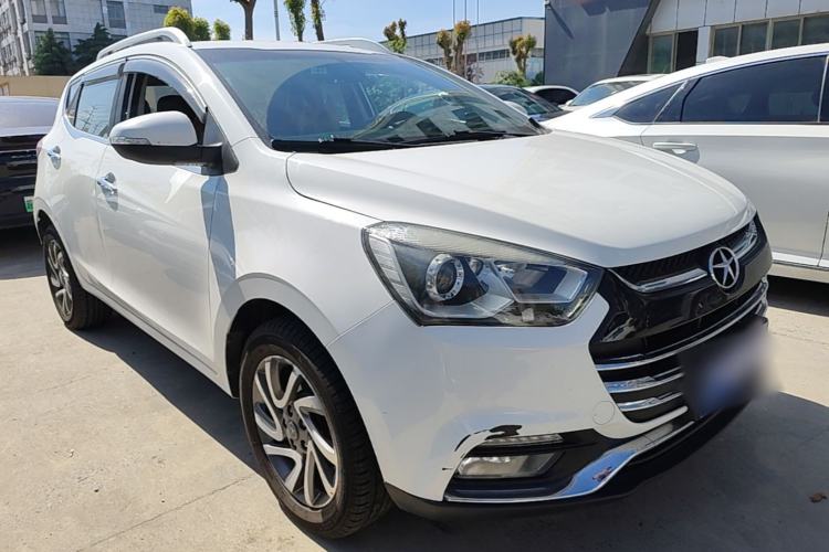 Used JAC Group Refine S2 2015 1.5L Manual Luxury Model Front Right 45 Deg