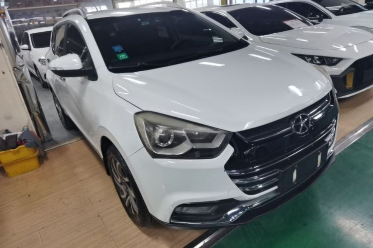 Used JAC Group Refine S2 2015 1.5L Manual Luxury Model Front Right 45 Deg