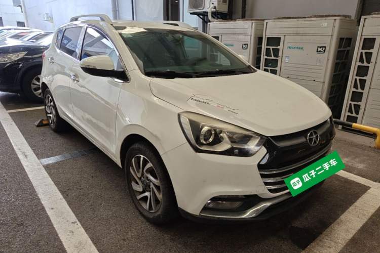 Used JAC Group Refine S2 2015 1.5L Manual Luxury Smart Model Front Right 45 Deg