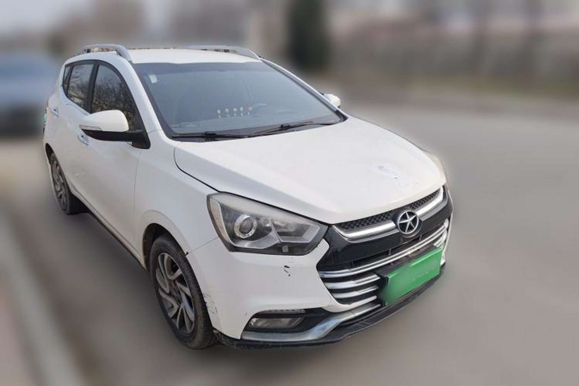 Used JAC Group Refine S2 2015 1.5L Manual Luxury Model Front Right 45 Deg