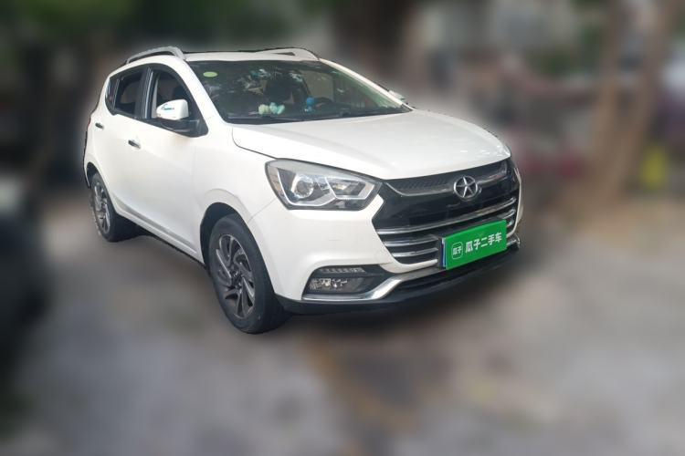 Used JAC Group Refine S2 2015 1.5L Manual Luxury Model Front Right 45 Deg