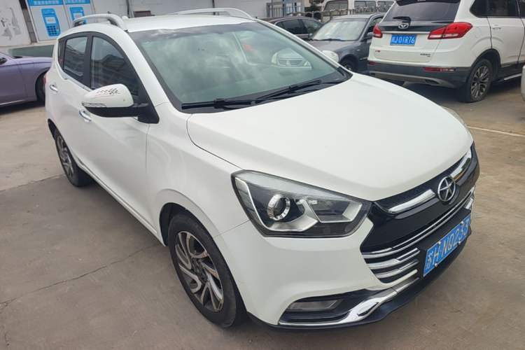 Used JAC Group Refine S2 2015 1.5L CVT Luxury Smart Version Front Right 45 Deg