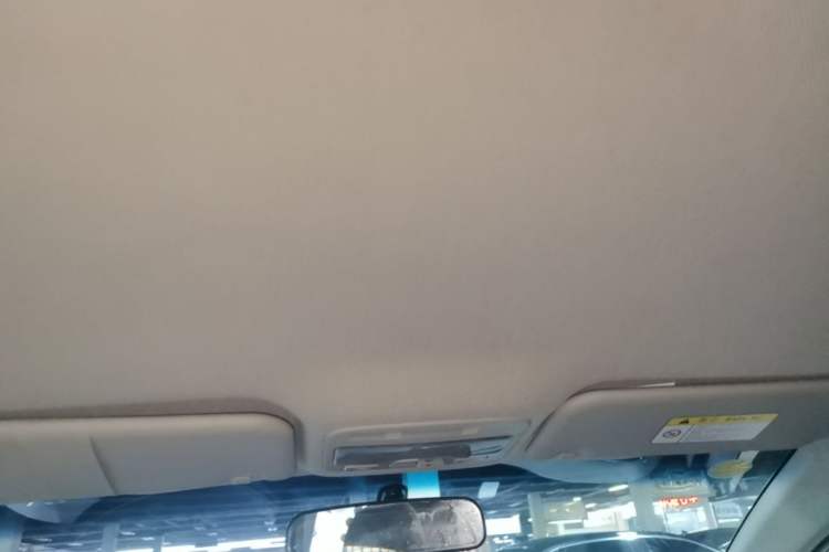 Used JAC Group Refine S2 2015 1.5L Manual Luxury Model Headliner