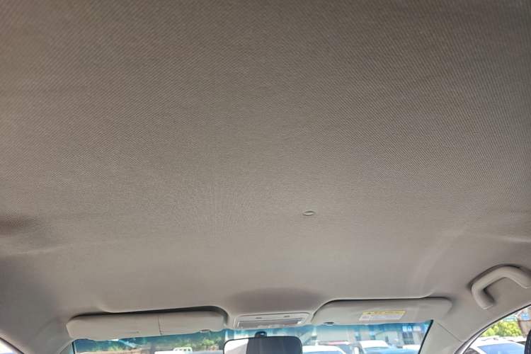 Used JAC Group Refine S2 2015 1.5L Manual Luxury Model Headliner
