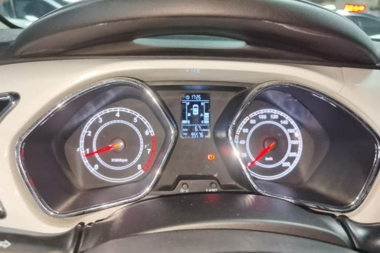 Used JAC Group Refine S2 2015 1.5L Manual Luxury Model Instrument Cluster