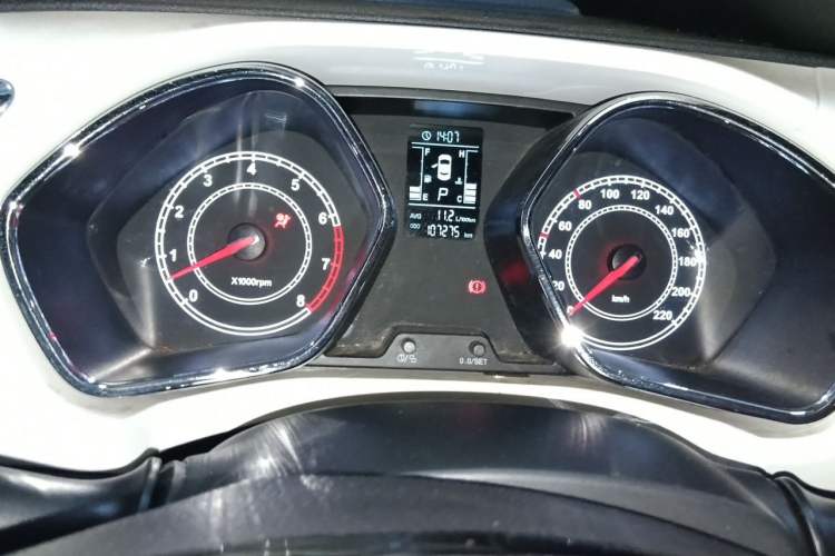 Used JAC Group Refine S2 2015 1.5L CVT Luxury Smart Version Instrument Cluster