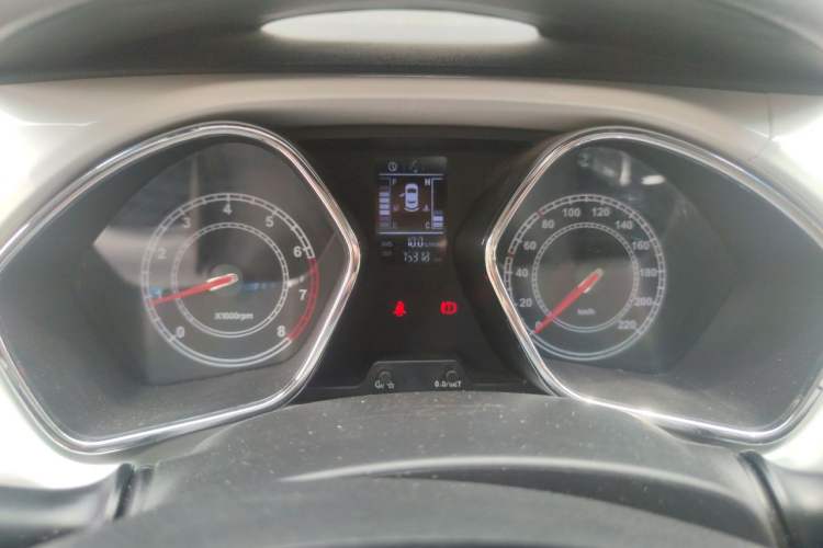 Used JAC Group Refine S2 2015 1.5L Manual Luxury Model Instrument Cluster