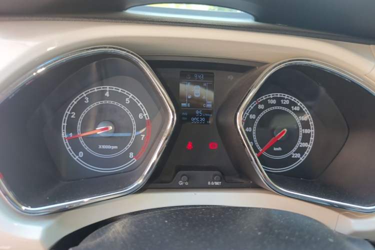 Used JAC Group Refine S2 2015 1.5L Manual Luxury Model Instrument Cluster