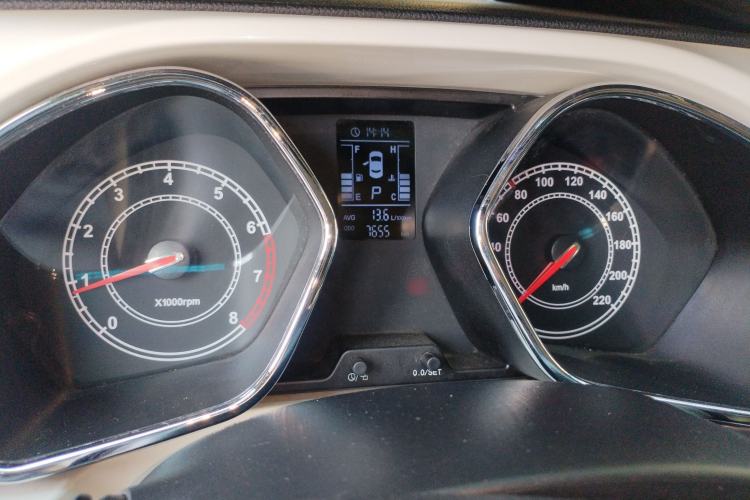 Used JAC Group Refine S2 2015 1.5L CVT Luxury Smart Version Instrument Cluster