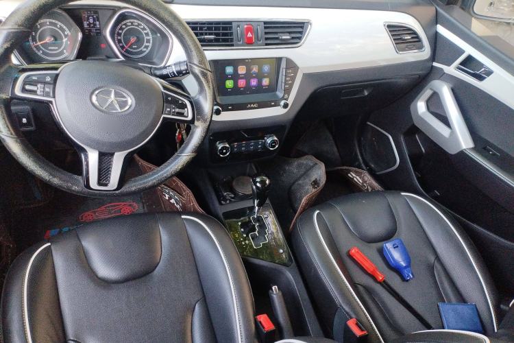 Used JAC Group Refine S2 2015 1.5L CVT Luxury Smart Version Interior 2