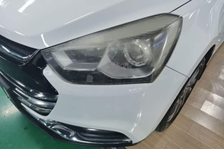 Used JAC Group Refine S2 2015 1.5L Manual Luxury Model Left Front Headlight
