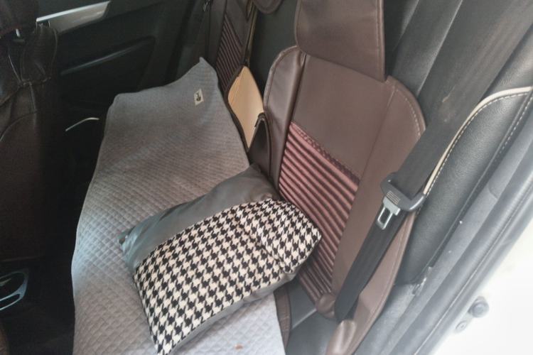 Used JAC Group Refine S2 2015 1.5L CVT Luxury Edition Left Rear Seat
