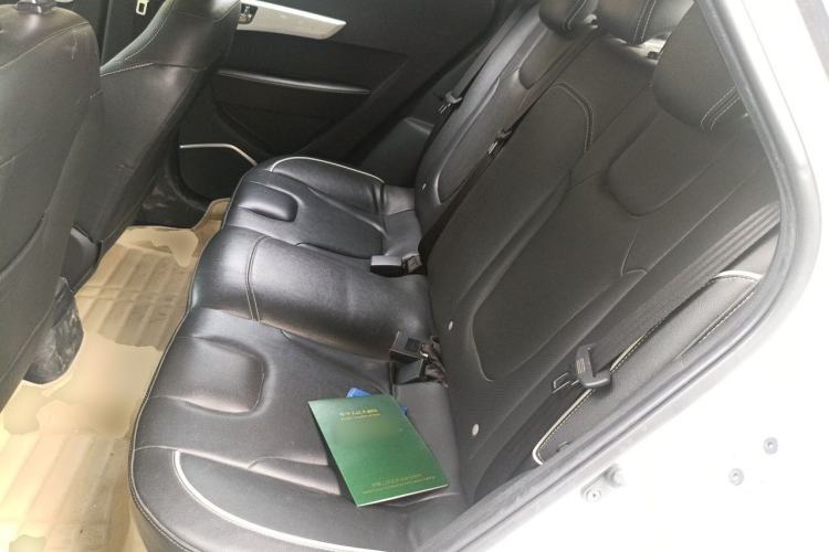 Used JAC Group Refine S2 2015 1.5L CVT Luxury Smart Version Left Rear Seat
