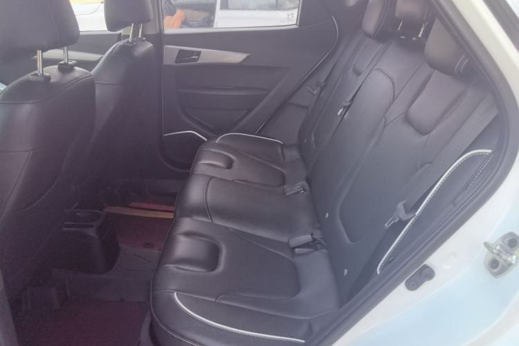 Used JAC Group Refine S2 2015 1.5L CVT Luxury Smart Version Left Rear Seat