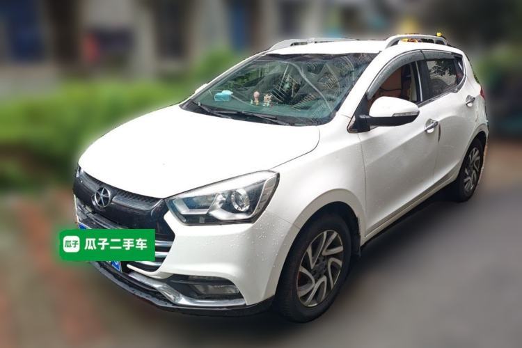 Used JAC Group Refine S2 2015 1.5L Manual Luxury Smart Model Guazi used car, China used car export, Used car for sale, Used JAC Group cars, Cheapest cars for sale