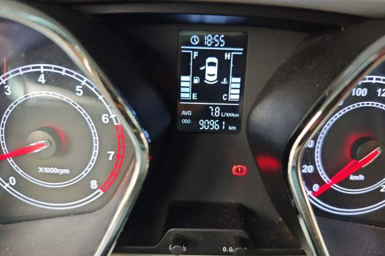 Used JAC Group Refine S2 2015 1.5L Manual Luxury Smart Model Odometer Close Up