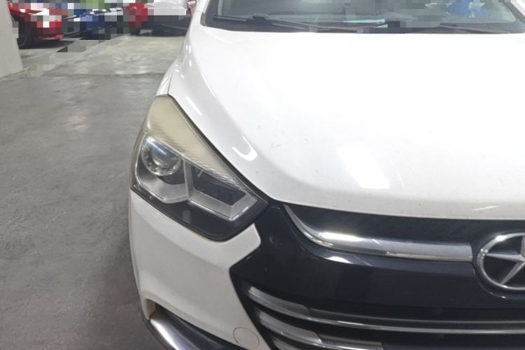 Used JAC Group Refine S2 2015 1.5L CVT Luxury Edition Right Front Headlight