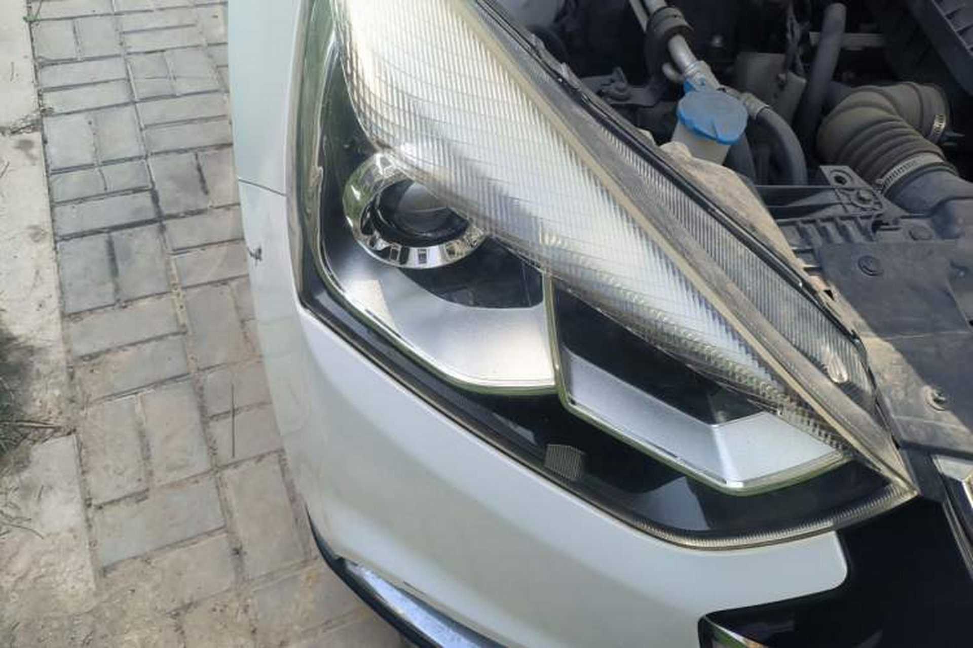 Used JAC Group Refine S2 2015 1.5L Manual Luxury Model Right Front Headlight