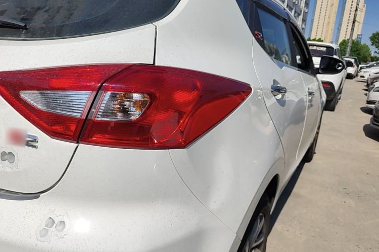 Used JAC Group Refine S2 2015 1.5L Manual Luxury Model Right Rear Taillight