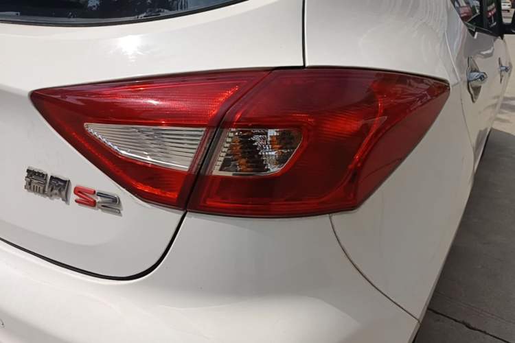 Used JAC Group Refine S2 2015 1.5L CVT Luxury Edition Right Rear Taillight