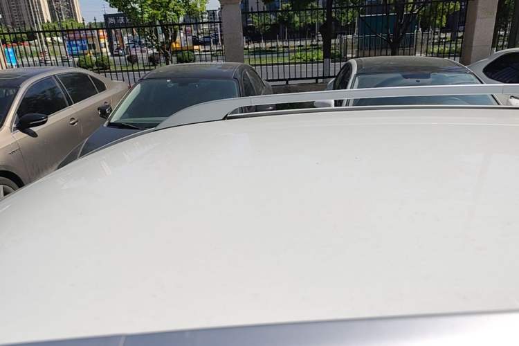 Used JAC Group Refine S2 2015 1.5L Manual Luxury Model Roof
