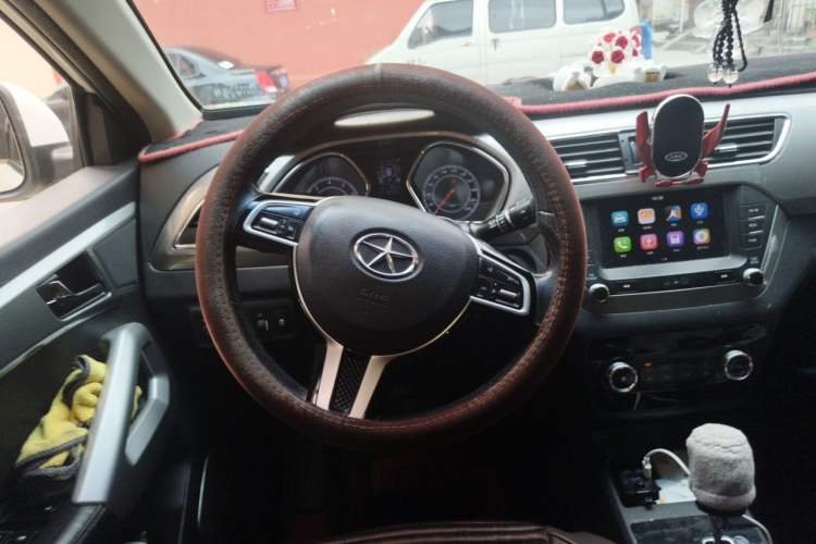 Used JAC Group Refine S2 2015 1.5L CVT Luxury Edition Steering Wheel