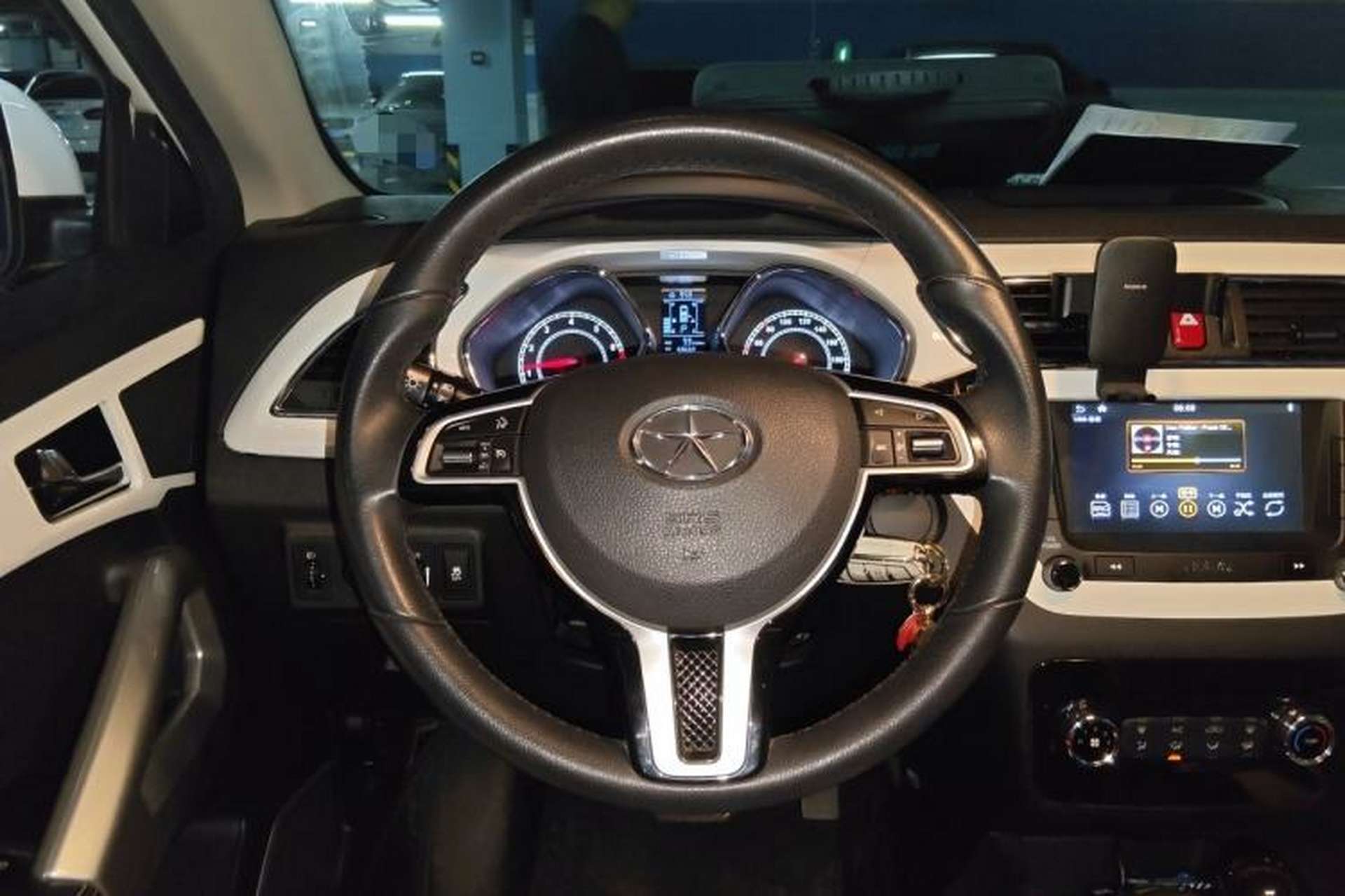 Used JAC Group Refine S2 2015 1.5L CVT Luxury Smart Version Steering Wheel
