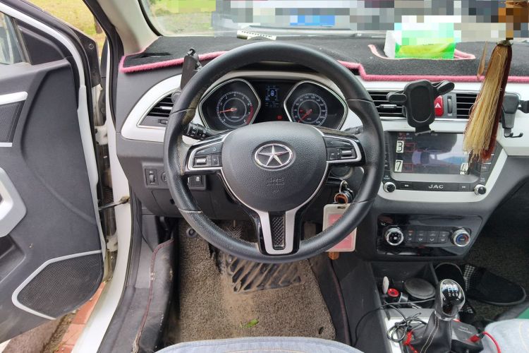 Used JAC Group Refine S2 2015 1.5L Manual Luxury Smart Model Steering Wheel