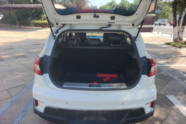 Used JAC Group Refine S2 2015 1.5L Manual Luxury Model Trunk