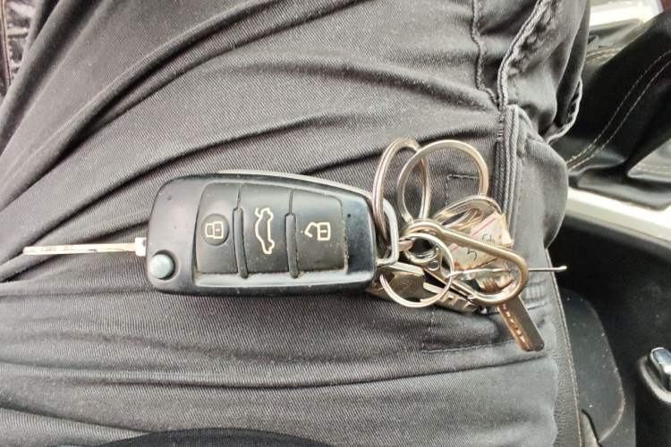 Used JAC Group Refine S2 2015 1.5L Manual Luxury Smart Model Vehicle Key