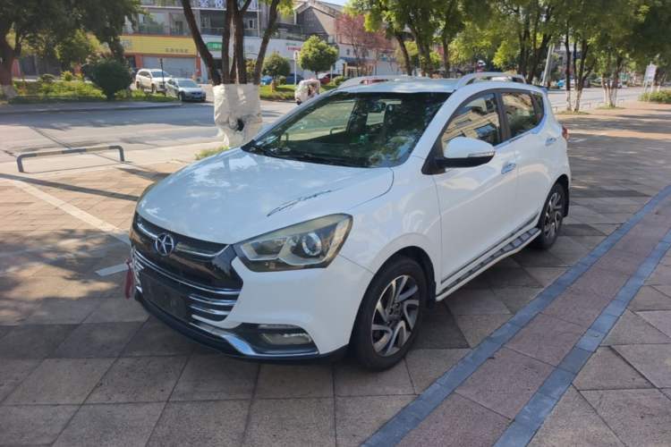 JAC Group Refine S2 2015 1.5L Manual Luxury Model مستعملة Guazi used car, China used car export, Used car for sale, Used  cars, Cheapest cars for sale