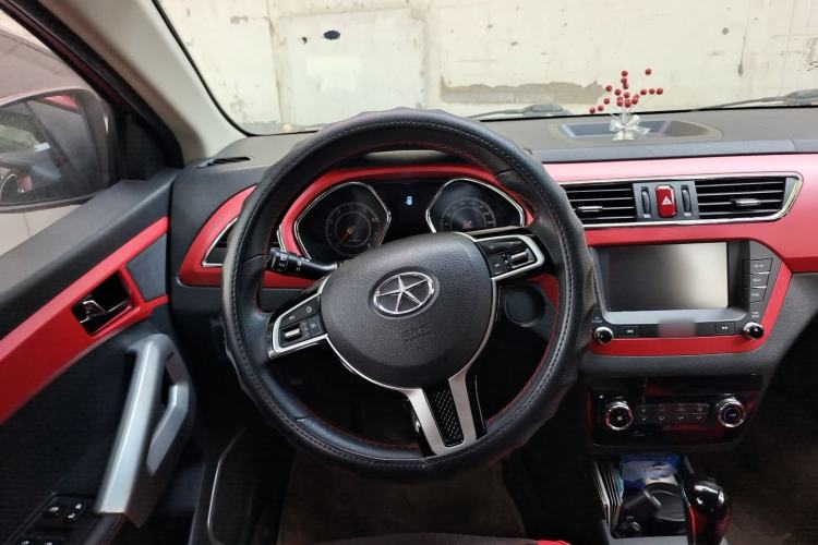 Used JAC Group Refine S2 2016 1.5L CVT Luxury Smart Version Two-Tone Edition Steering Wheel