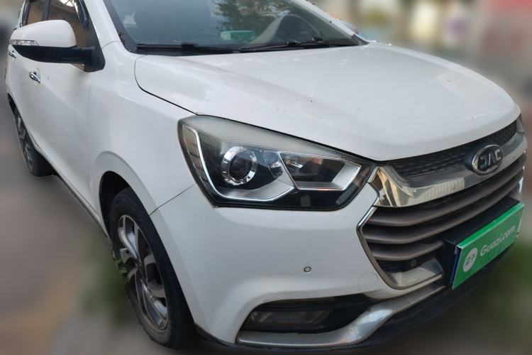 Used JAC Group Refine S2 2016 1.5L Manual Luxury Smart Version Two-Tone Edition Front Right 45 Deg